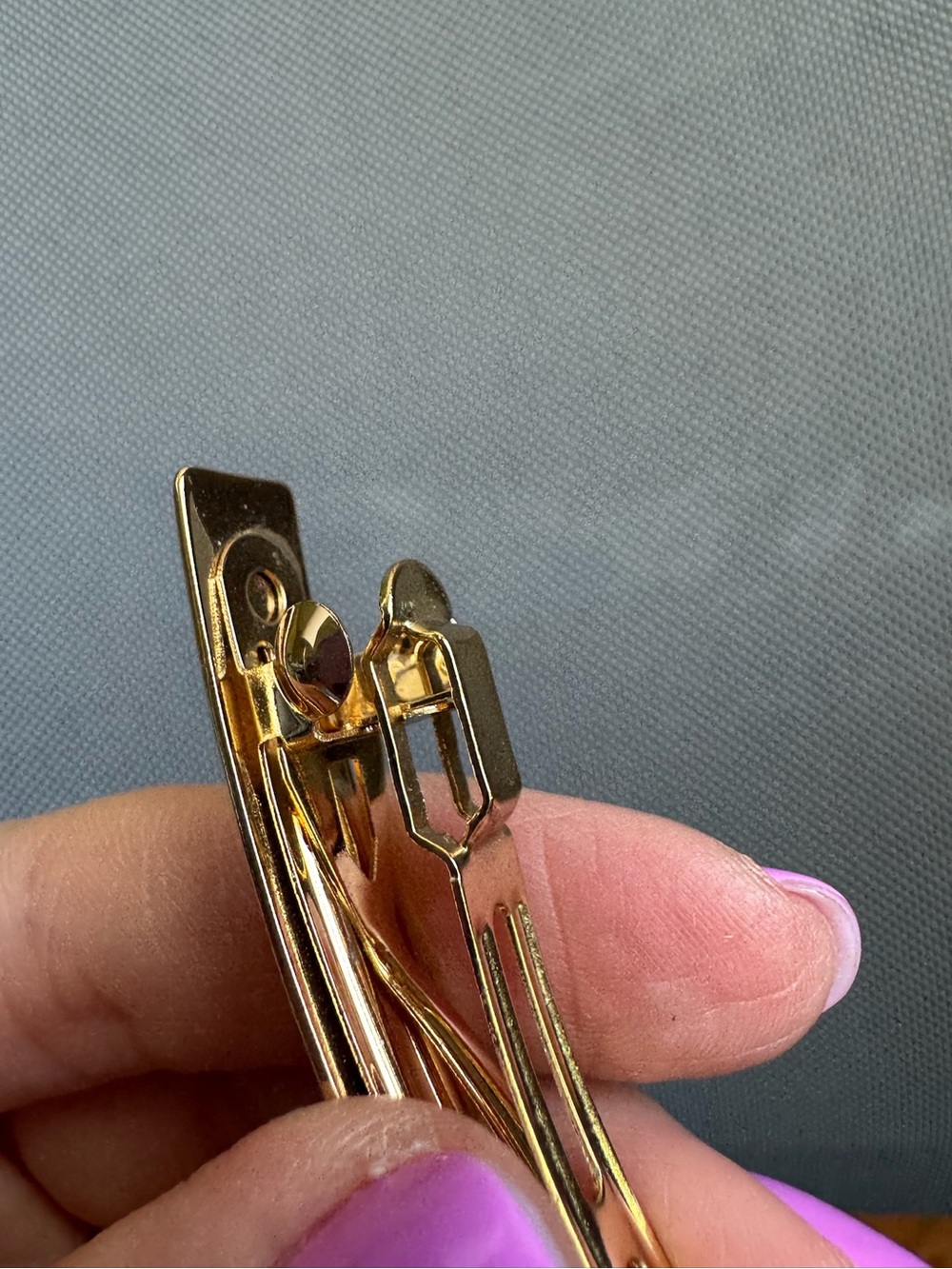 Vintage Gold Metal Barrette Hair Clip - Picture 5 of 7